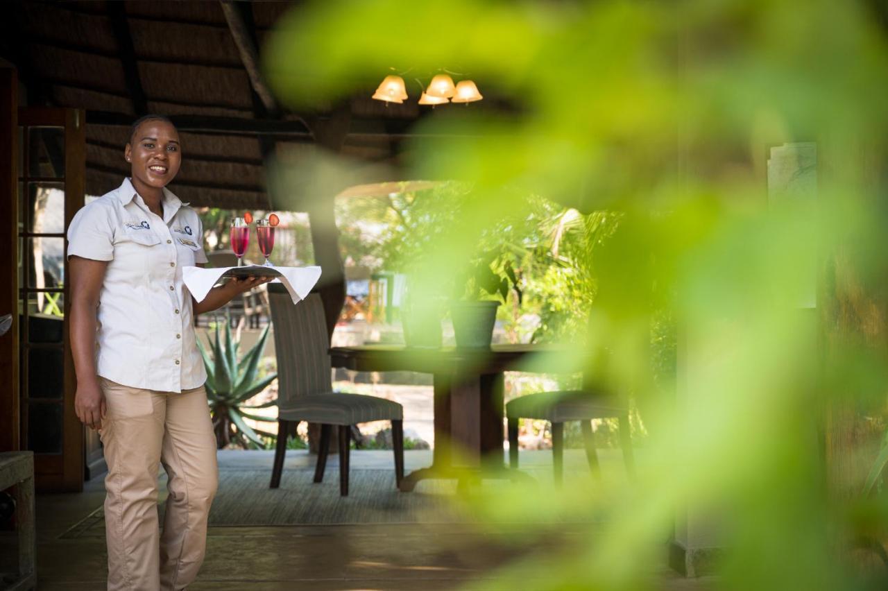 Kambaku Safari Lodge Timbavati viltreservat Exteriör bild