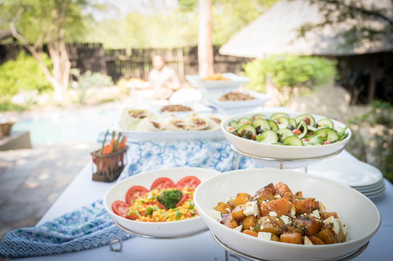 Kambaku Safari Lodge Timbavati viltreservat Exteriör bild