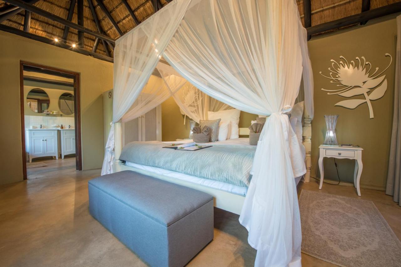 Kambaku Safari Lodge Timbavati viltreservat Exteriör bild