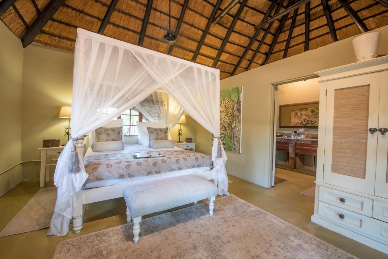 Kambaku Safari Lodge Timbavati viltreservat Exteriör bild
